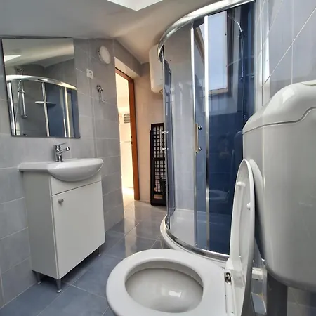 Niva Apartman *