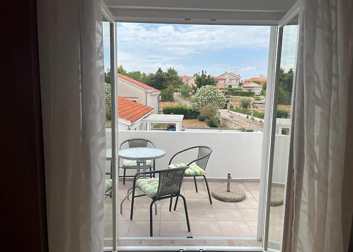 Niva Апартаменты Нин