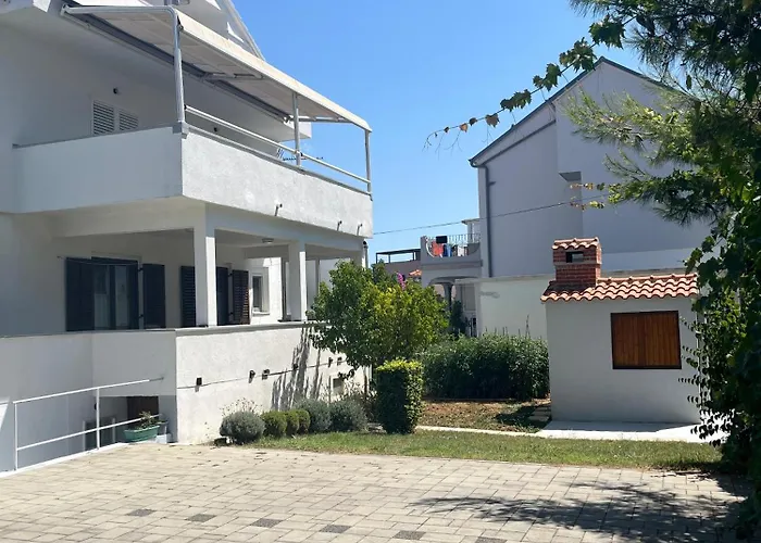 Niva Апартаменты *